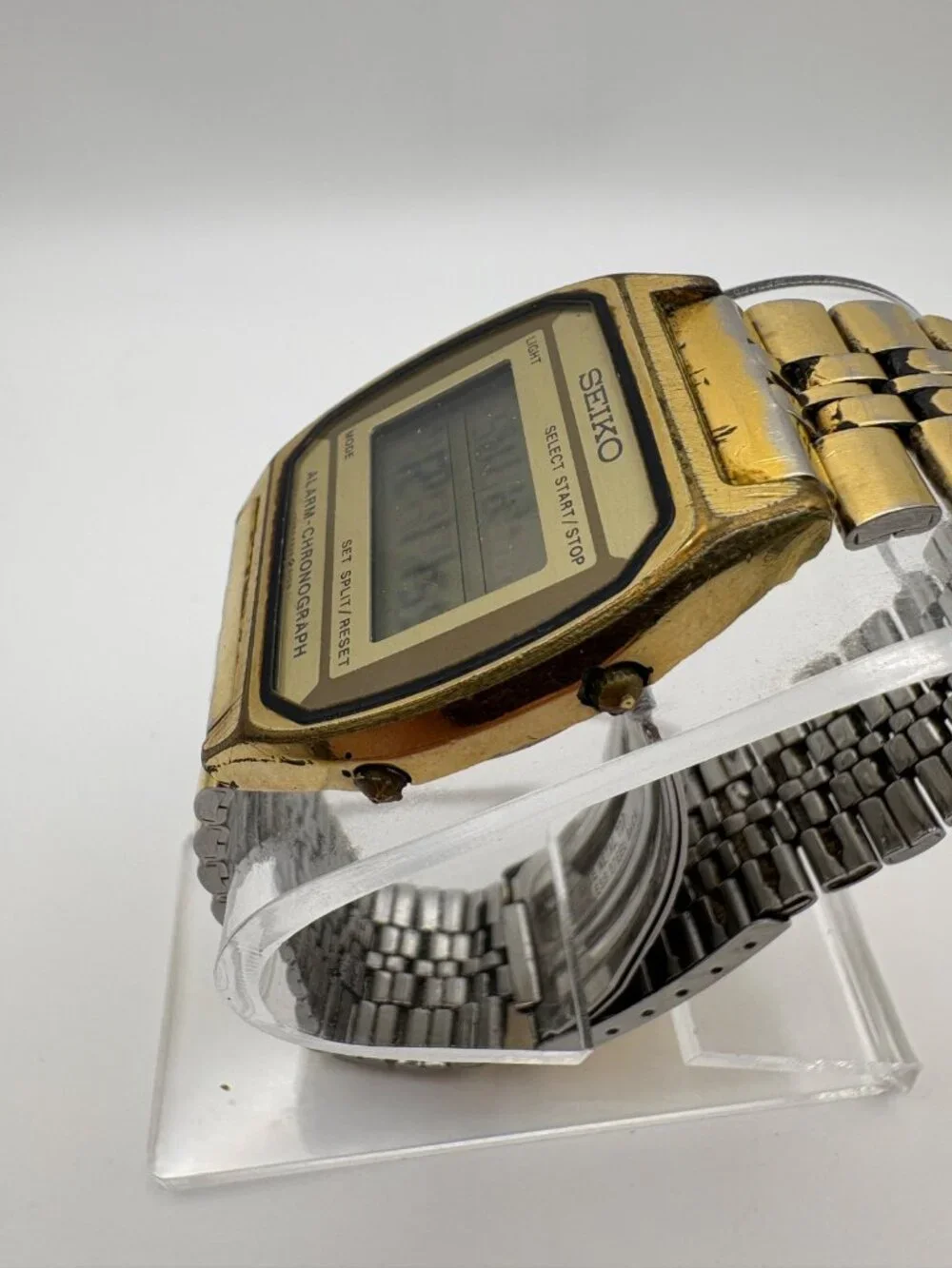 Vintage Seiko A904-5009 Digital Alarm Chronograph Gold Tone Watch Parts Repair